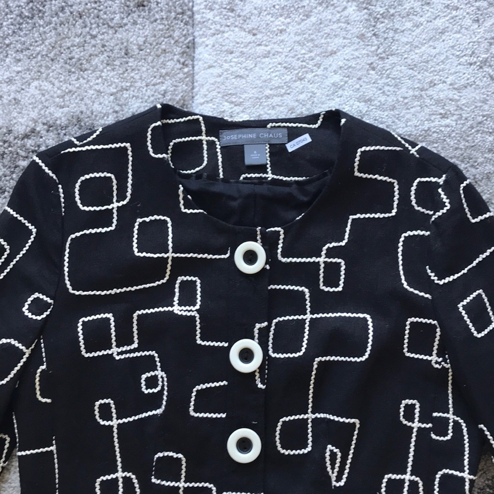 Chic jacket - Picture 2 of 5